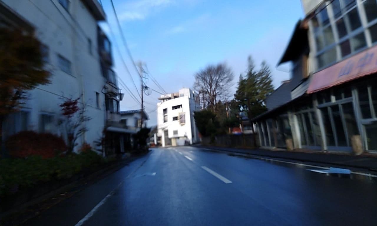 Street view near インターリゾート東屋, Oshino — © yasunari (CC BY-SA · Mapillary)