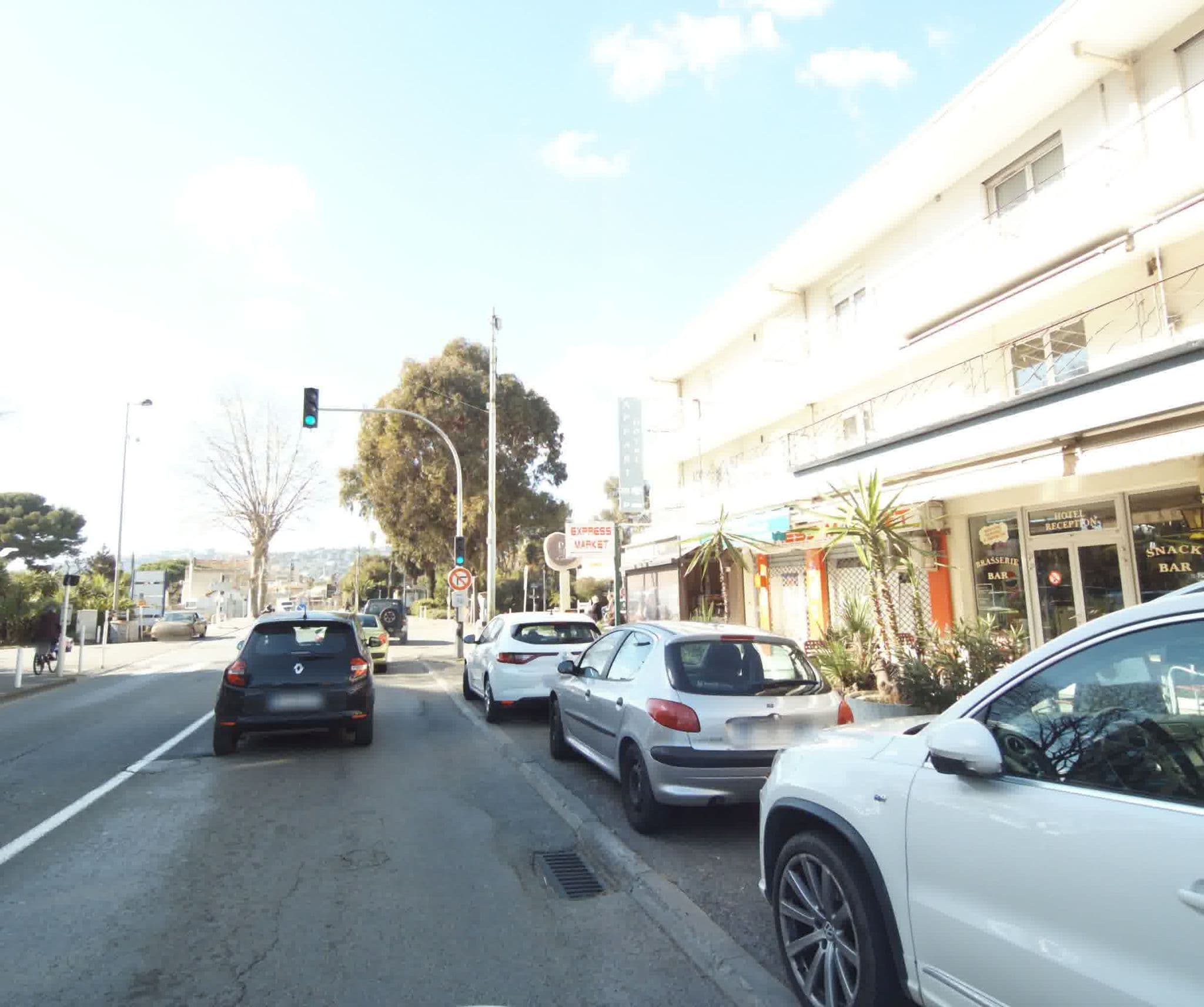 Street view near Hôtel du Nord, Juan-les-Pins — © sogefi (CC BY-SA · Mapillary)