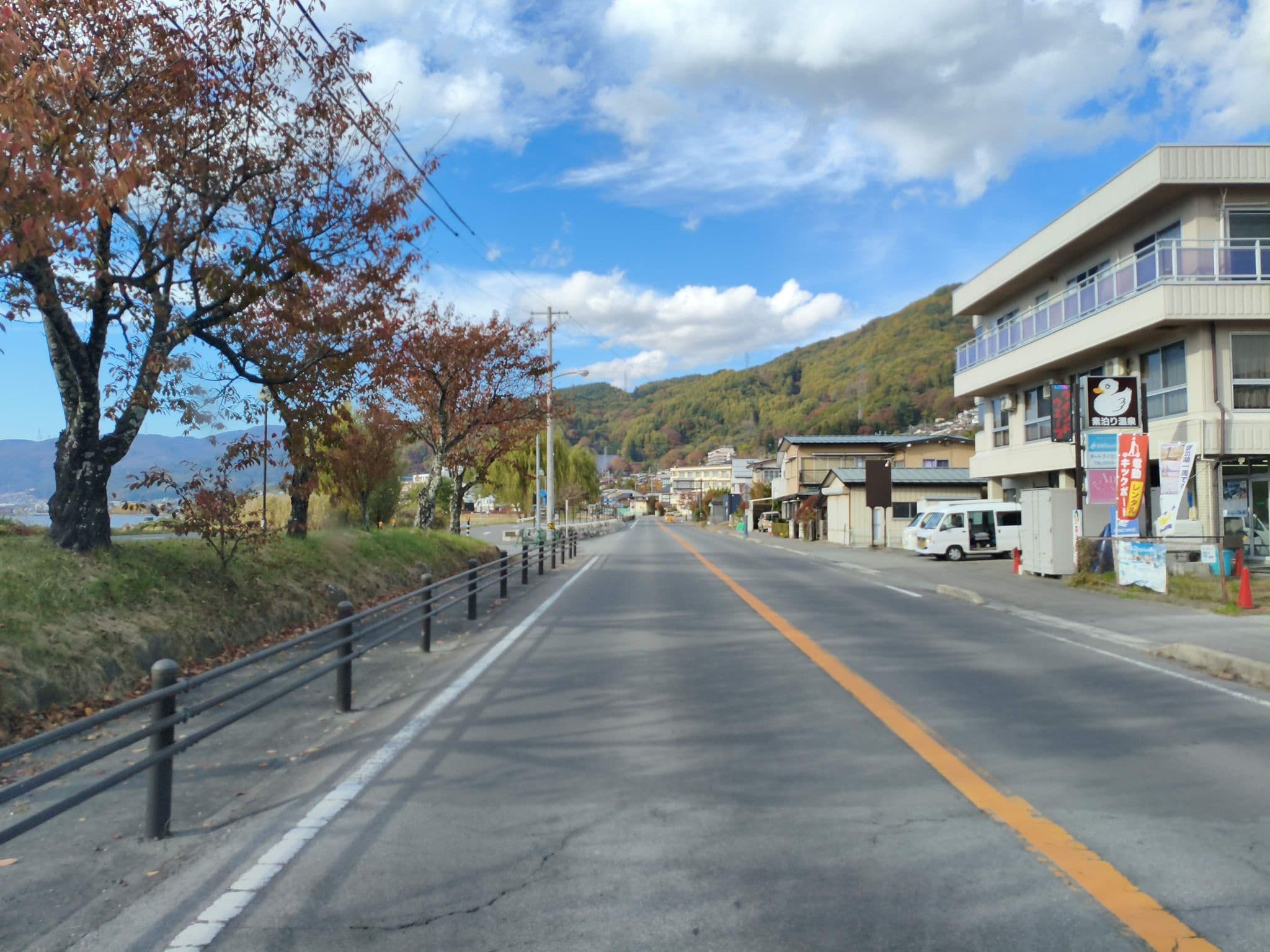 Street view near La fontaine, Suwa — © parond (CC BY-SA · Mapillary)