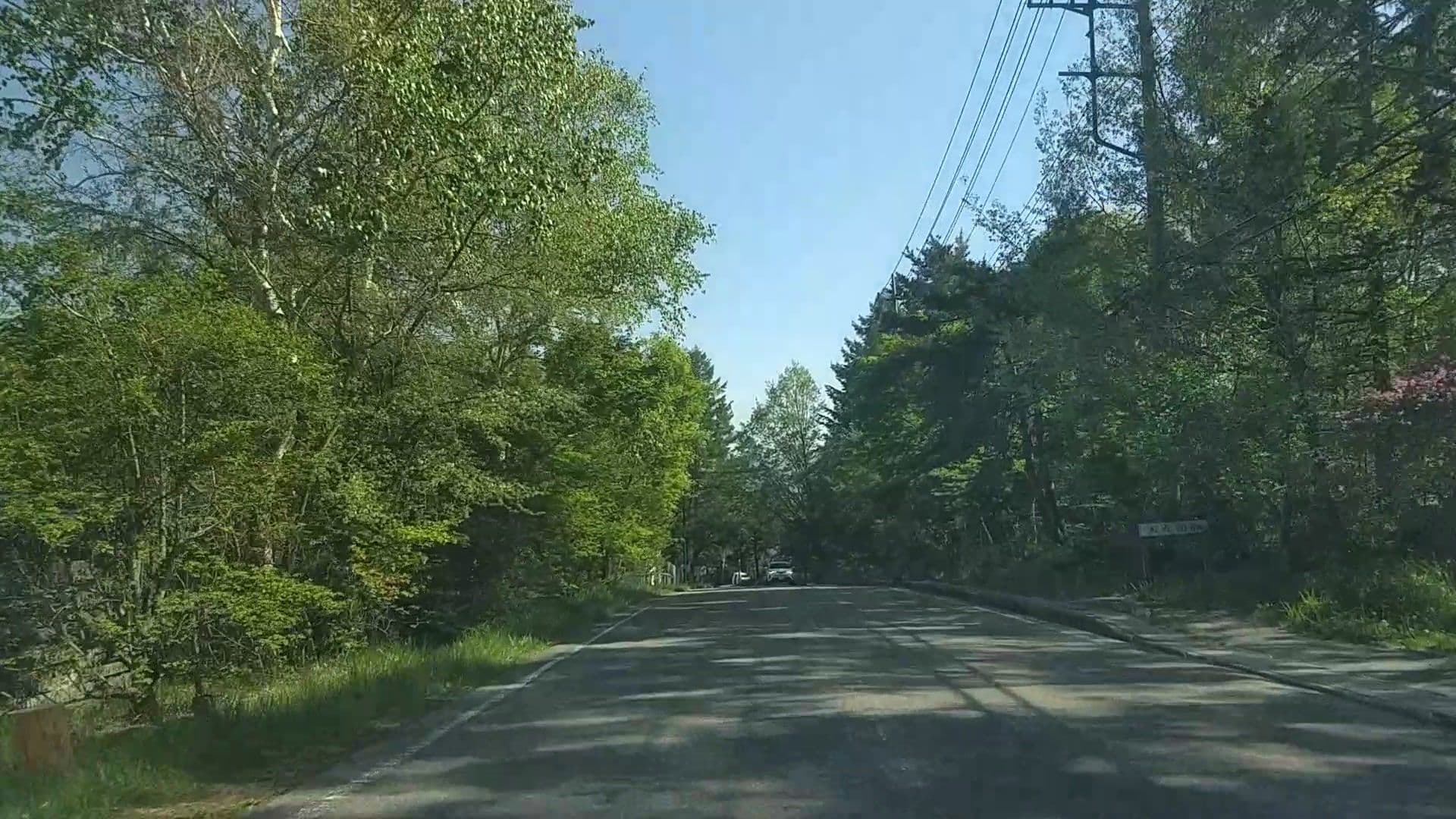 Street view near 天女山荘, Hokuto — © drivephotograph (CC BY-SA · Mapillary)