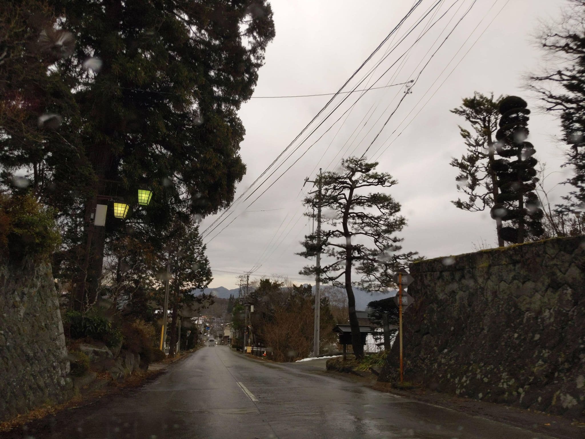 Street view near 富岡旅館, Kashiwabara — © komoronokaze (CC BY-SA · Mapillary)