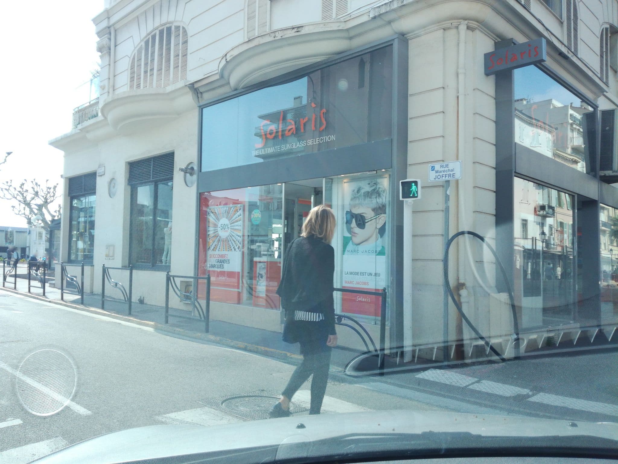 Street view near Hôtel Le Splendid, Cannes — © baptistemm (CC BY-SA · Mapillary)