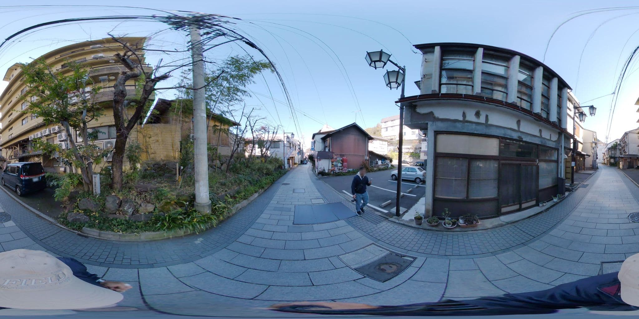 Street view near 渋ホテル, Nakayama — © komoronokaze (CC BY-SA · Mapillary)