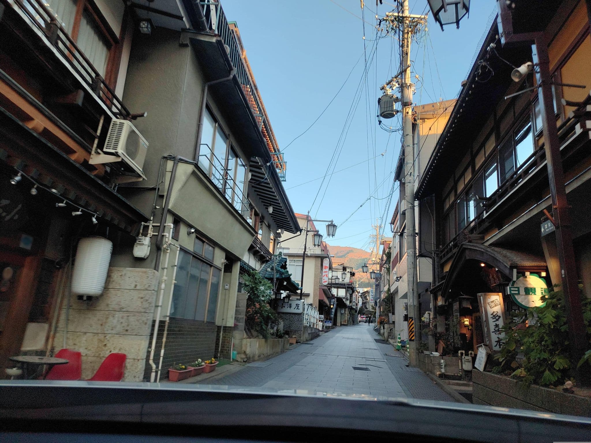 Street view near 小石屋旅館 Koishiya Ryokan, Nakayama — © komoronokaze (CC BY-SA · Mapillary)