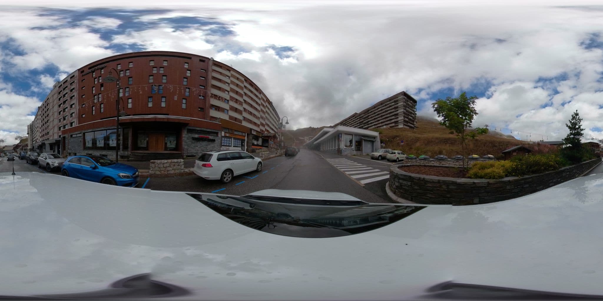 Street view near Maeva, Tignes — © serfim_cit_y (CC BY-SA · Mapillary)