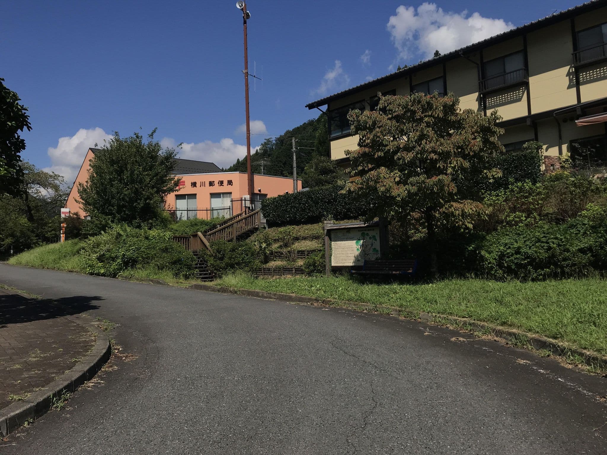 Street view near 碓日のお宿 東京屋, Karuizawa — © musashino5 (CC BY-SA · Mapillary)
