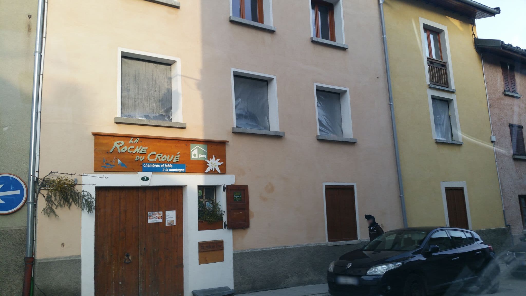 Street view near La Roche du Croué, Modane — © alexmodesto73 (CC BY-SA · Mapillary)