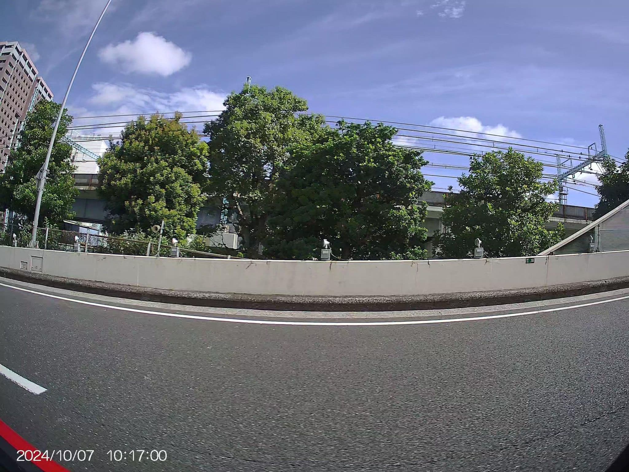 Street view near ホテル カサデフランシア, Yokohama — © mitz (CC BY-SA · Mapillary)