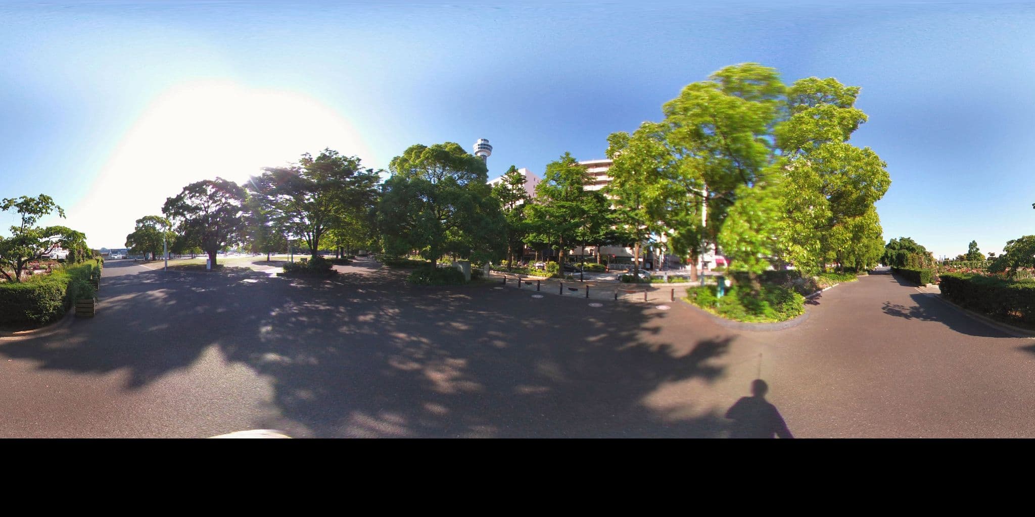 Street view near スターホテル横浜, Yokohama — © mura (CC BY-SA · Mapillary)