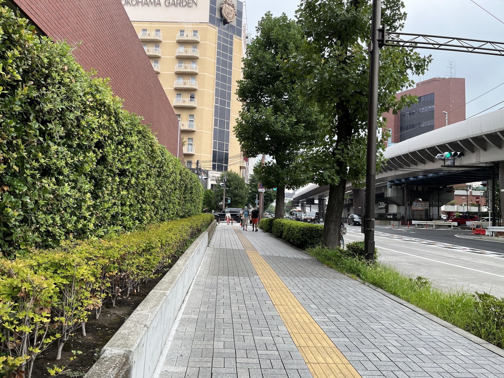 Street view near ホテル横浜ガーデン, Yokohama — © mura (CC BY-SA · Mapillary)