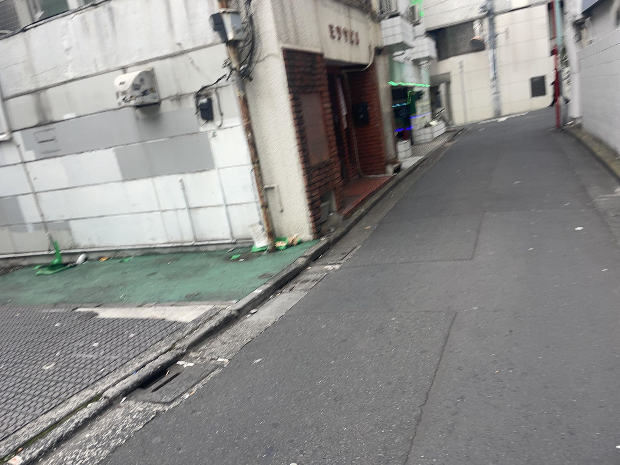 Street view near ホテルサンルート, Sakuragaokachō — © musashino5 (CC BY-SA · Mapillary)