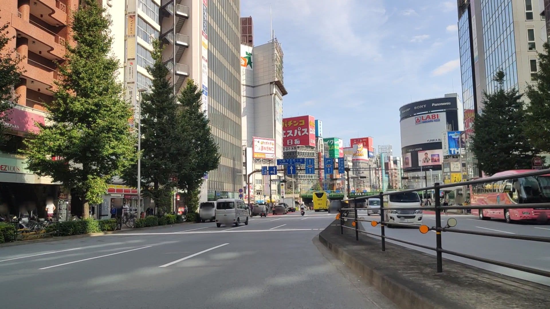 Street view near イビス東京新宿, Kabukicho — © drivephotograph (CC BY-SA · Mapillary)