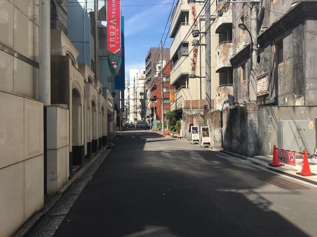Street view near ホテル アルファ, Kabukicho — © musashino5 (CC BY-SA · Mapillary)
