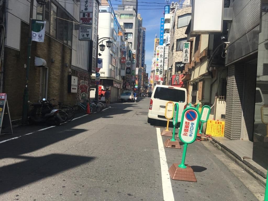 Street view near ルームズ, Kabukicho — © musashino5 (CC BY-SA · Mapillary)