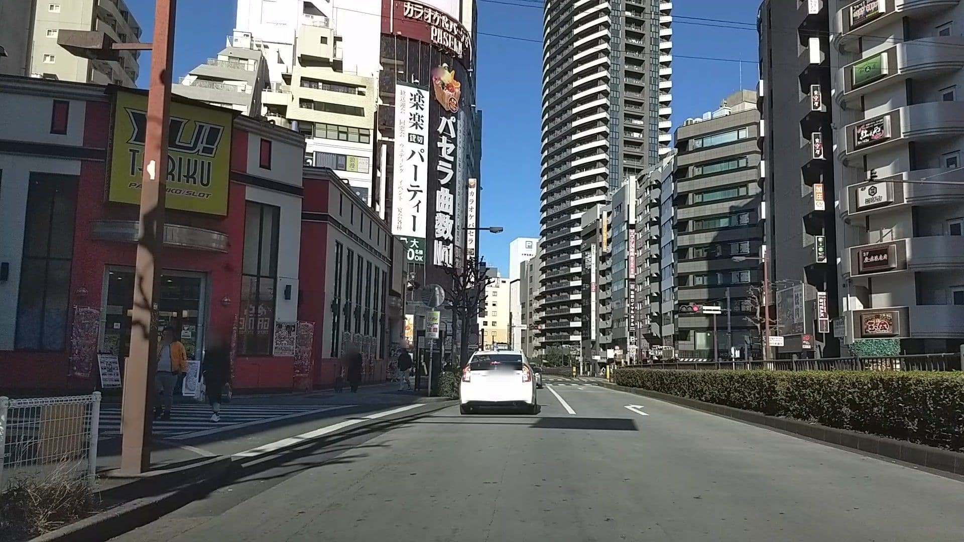 Street view near サウナ&ホテル かるまる池袋(Sauna & Hotel KARUMARU Ikebukuro), Ikebukuro — © drivephotograph (CC BY-SA · Mapillary)