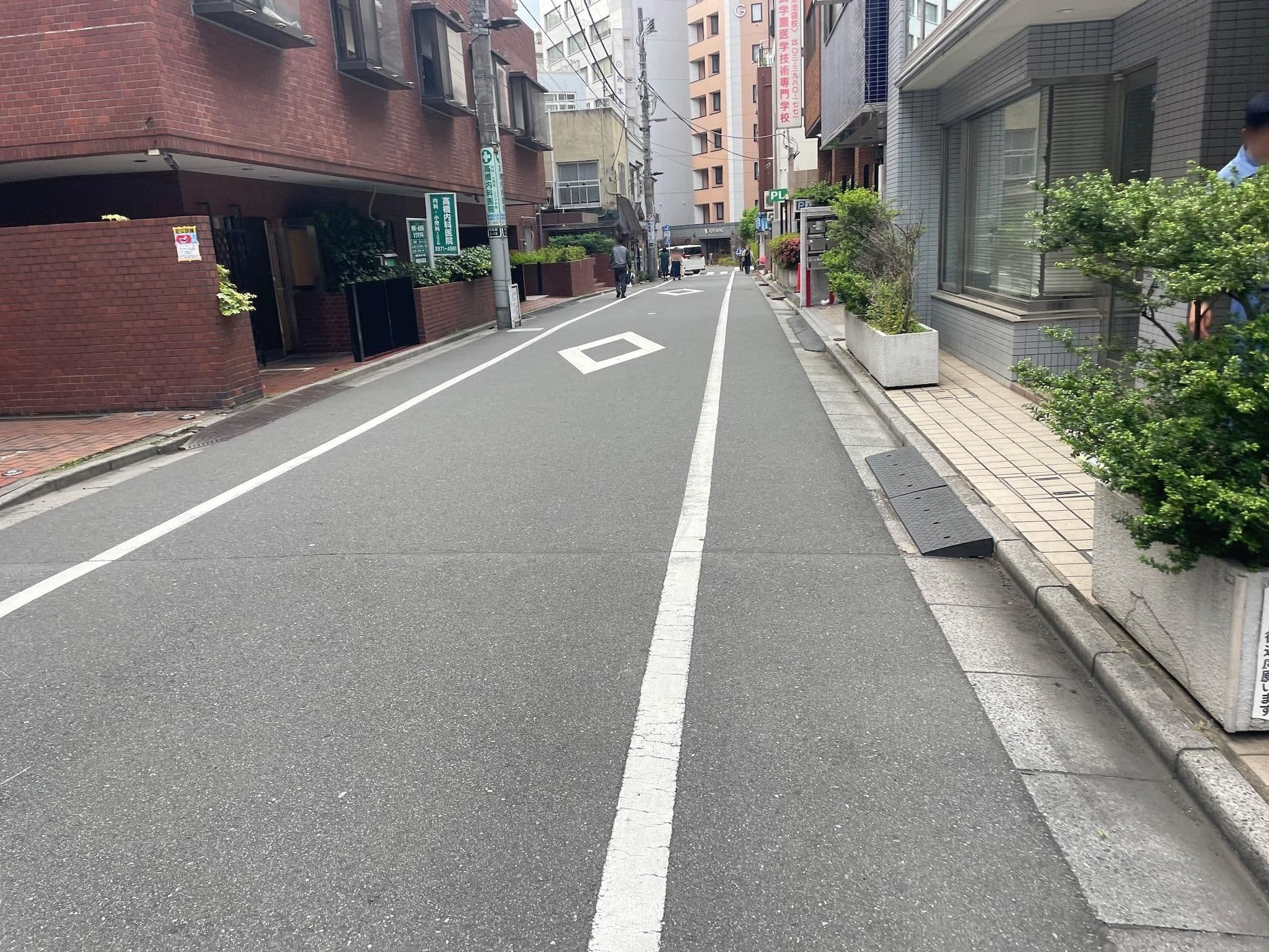 Street view near Ikebukuro Lodging, Ikebukuro — © musashino5 (CC BY-SA · Mapillary)