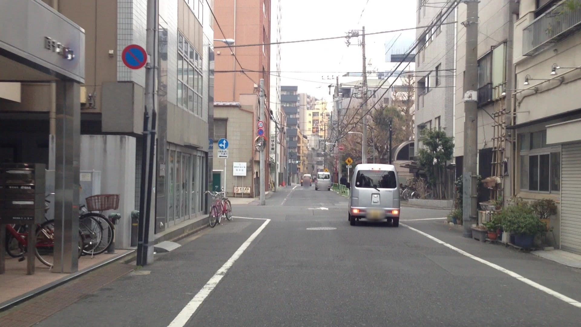 Street view near ヒロマスホステル in 上野, Iriya — © lvl5 (CC BY-SA · Mapillary)
