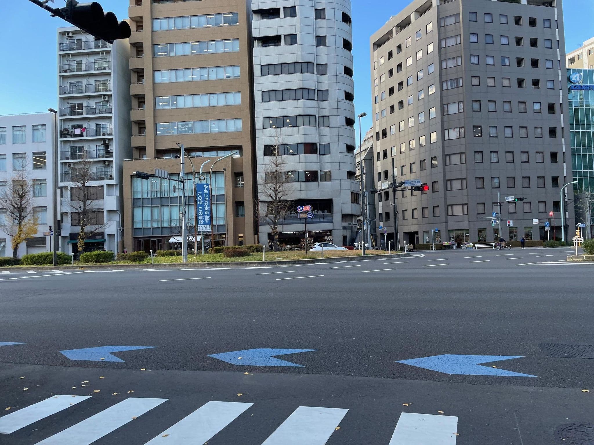 Street view near Hotel Mid In Kuramaeekimae, Kuramae — © musashino5 (CC BY-SA · Mapillary)