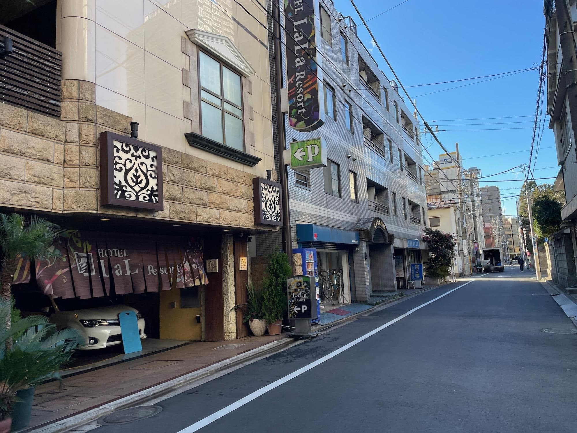 Street view near ラ・パッション (La Passion), Asakusa — © musashino5 (CC BY-SA · Mapillary)