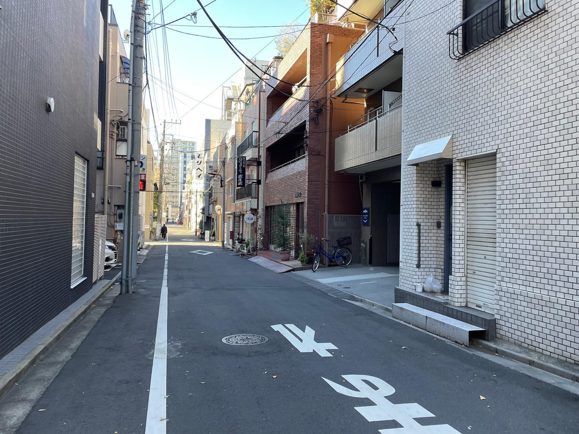 Street view near PROSTYLE旅館 東京浅草, Asakusa — © musashino5 (CC BY-SA · Mapillary)