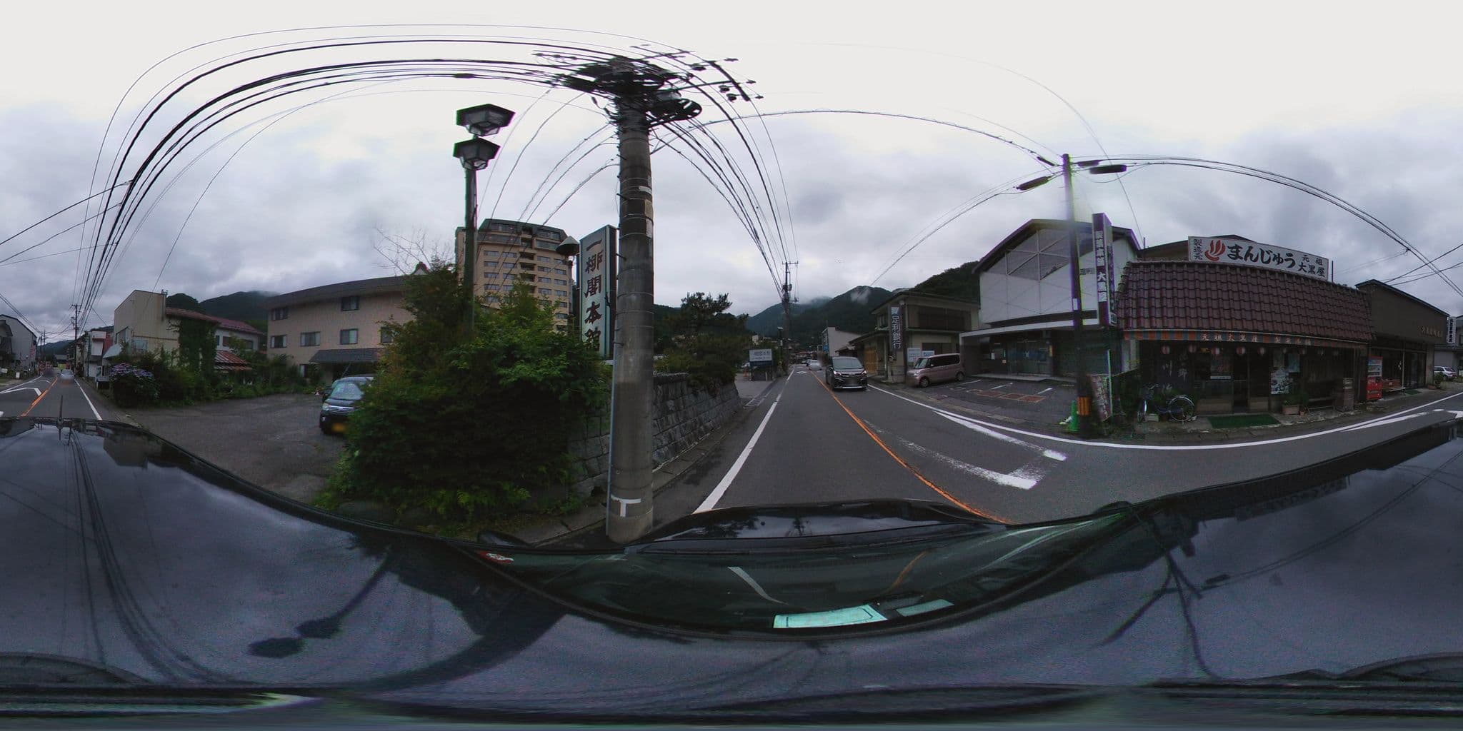 Street view near 白井屋旅館, Kinugawa Onsen — © jmmapiranger (CC BY-SA · Mapillary)