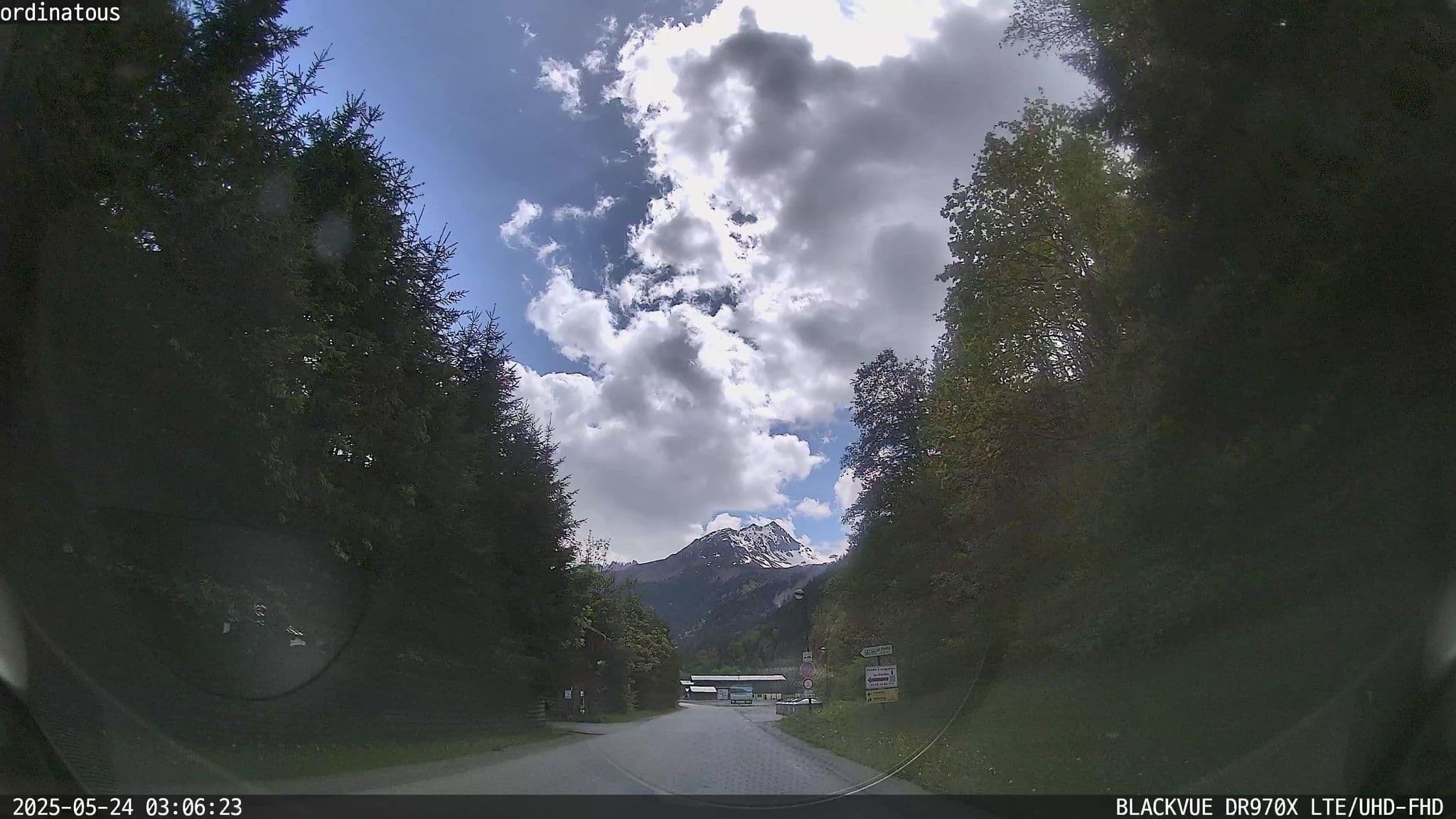 Street view near Gîte Le Pontet, Les Contamines-Montjoie — © ordinatous (CC BY-SA · Mapillary)
