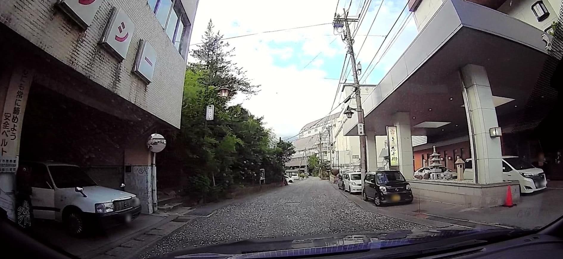 Street view near 花千郷鬼怒川, Kinugawa Onsen — © irvinfly (CC BY-SA · Mapillary)