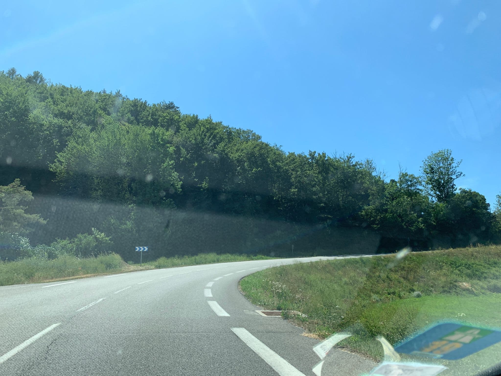 Street view near ferme équestre du pont de frappe, Saint-Bonnet-en-Champsaur — © thepriben (CC BY-SA · Mapillary)