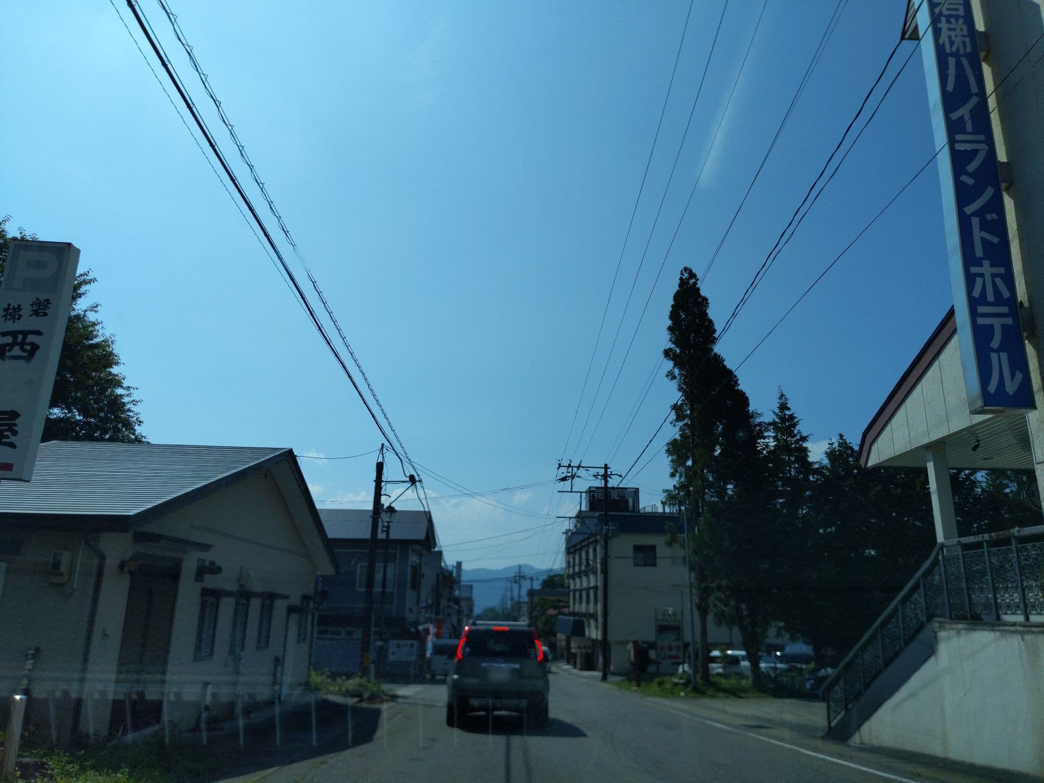 Street view near 磐梯ハイランドホテル, Inawashiro — © donuzium (CC BY-SA · Mapillary)