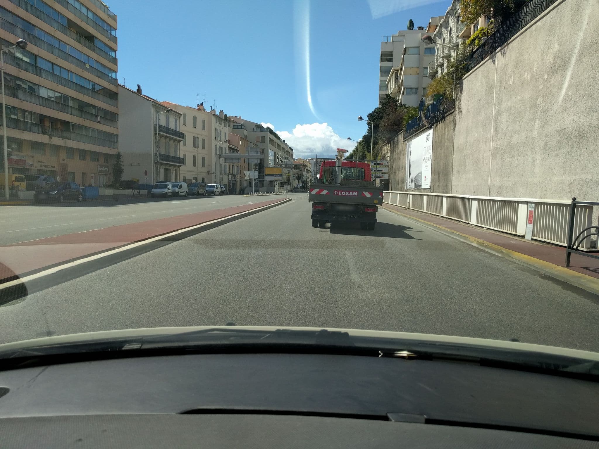 Street view near Hôtel Renoir, Cannes — © baptistemm (CC BY-SA · Mapillary)