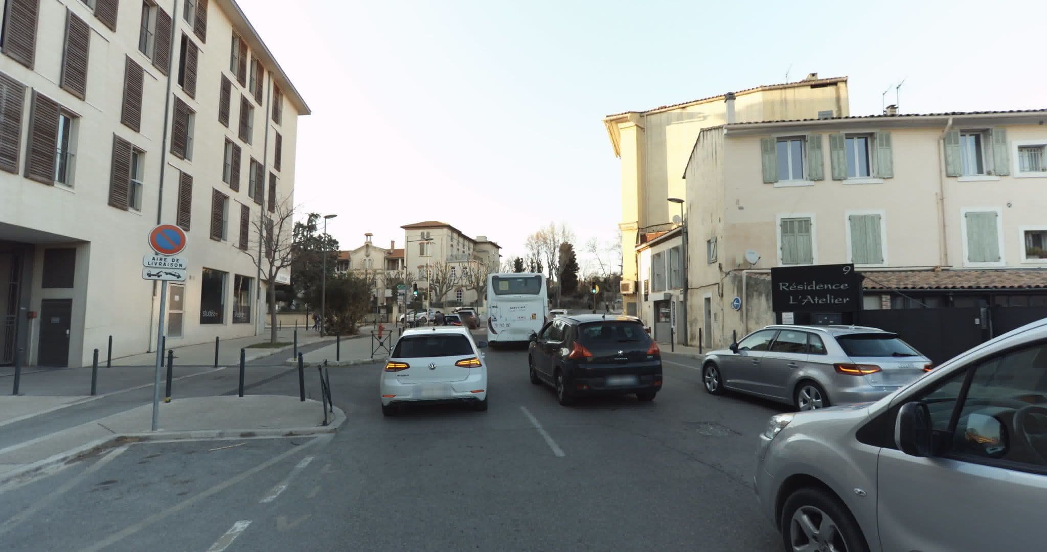 Street view near L‘Atelier, Aix-en-Provence — © sogefi (CC BY-SA · Mapillary)