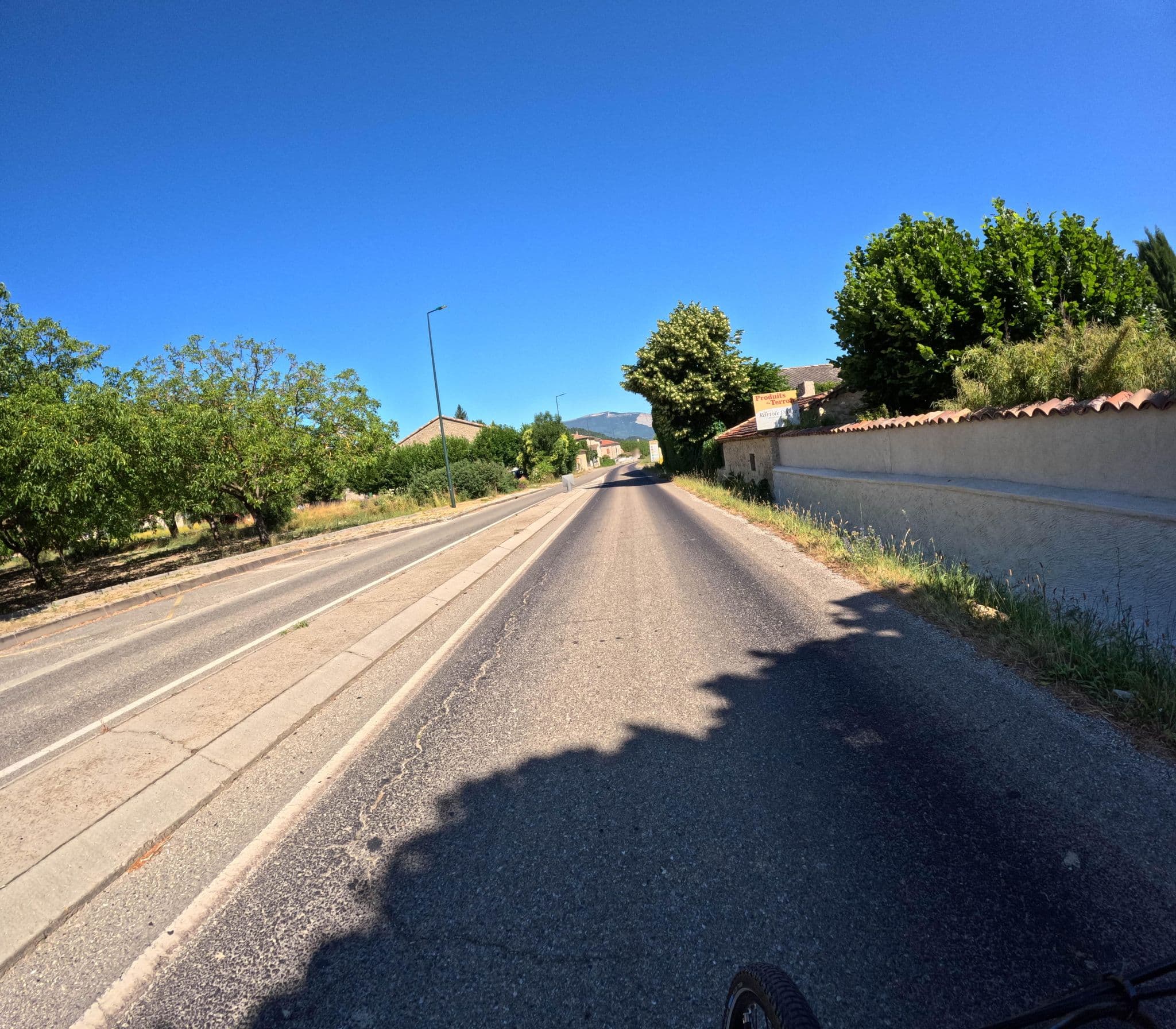Street view near La Ferme des Noyers, Die — © madel (CC BY-SA · Mapillary)