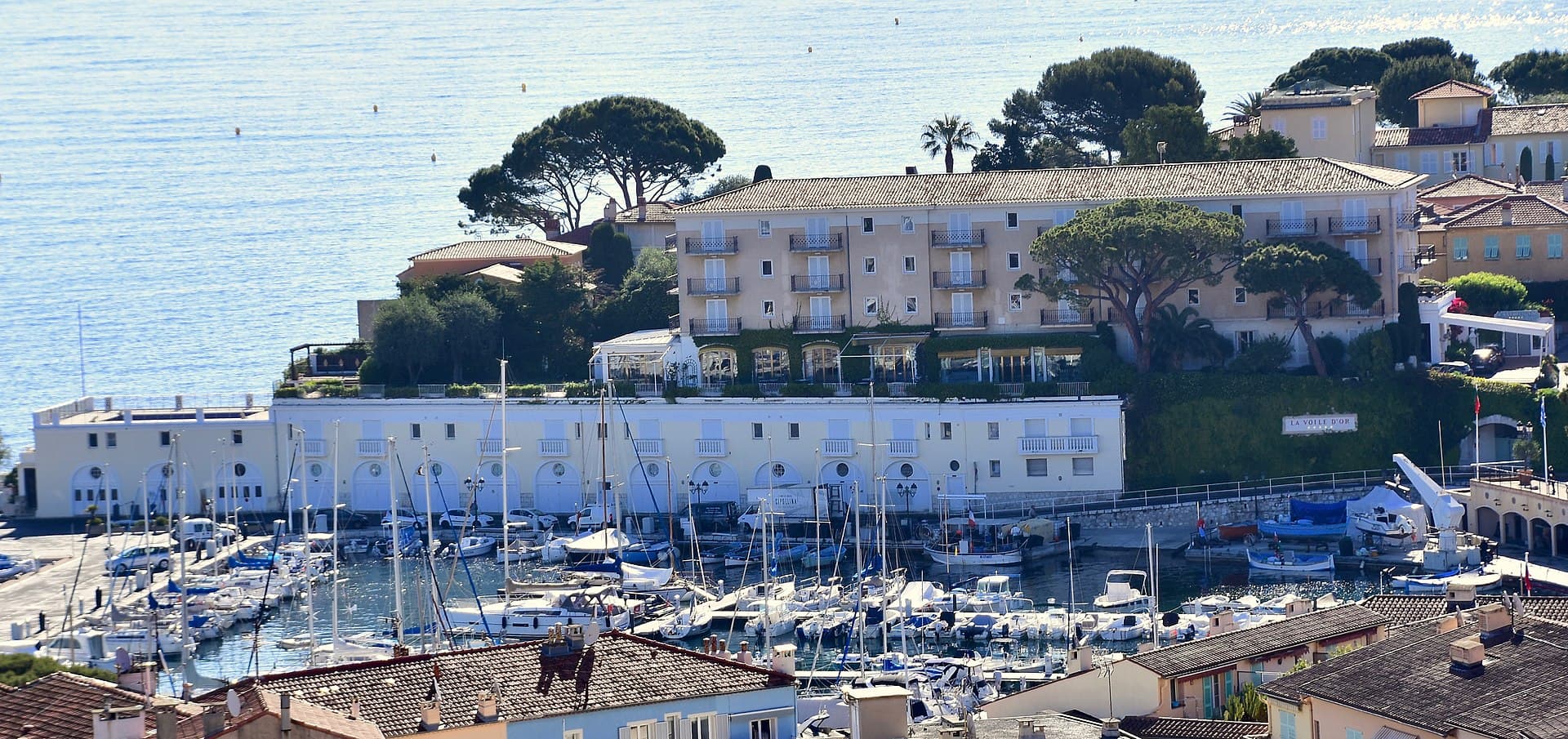 La Voile d’Or (via Wikimedia Commons, CC BY-SA 4.0)