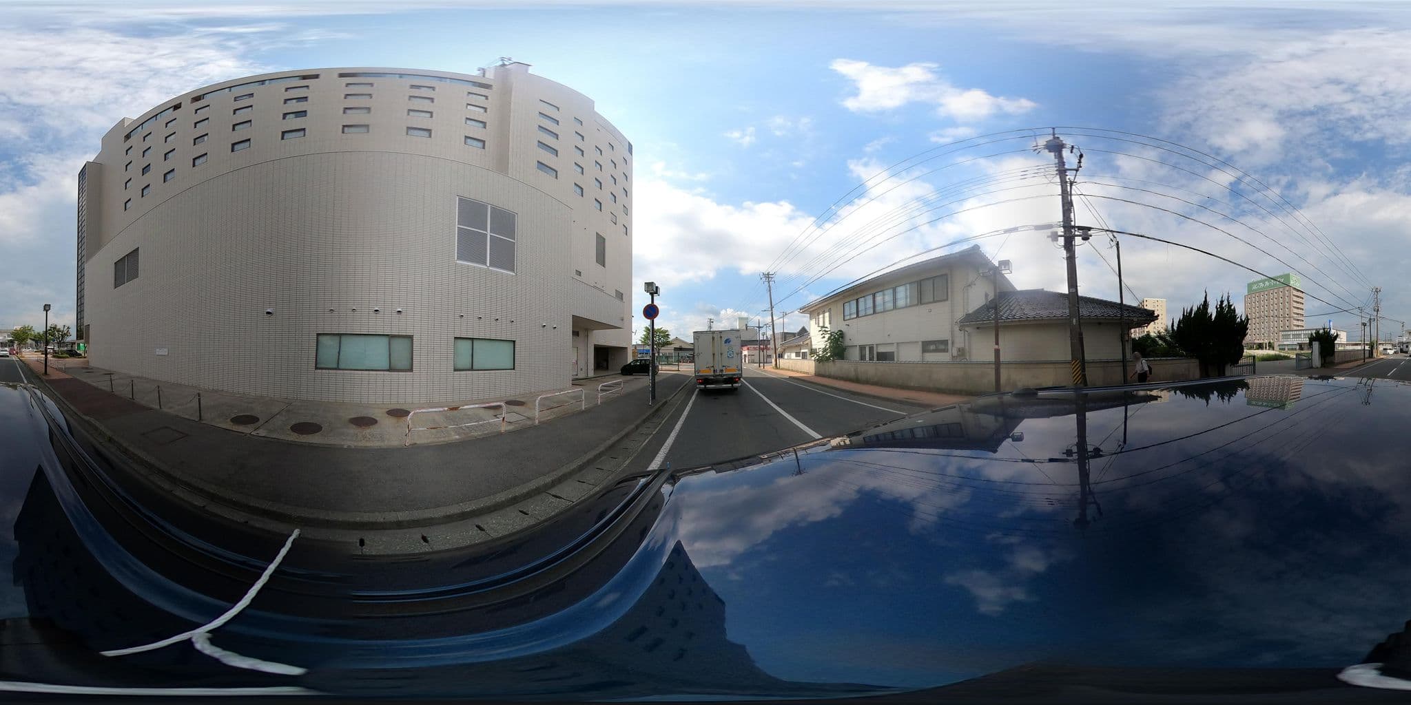 Street view near 鶴岡ワシントンホテル, Tsuruoka — © yuki_charo (CC BY-SA · Mapillary)