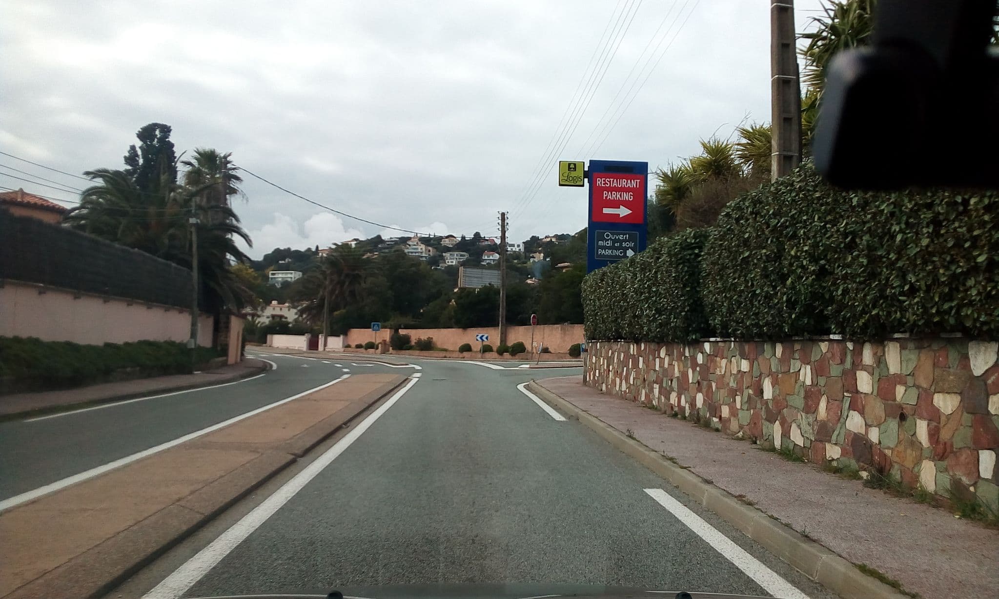 Street view near La Quiétude, Sainte-Maxime — © eric_s (CC BY-SA · Mapillary)