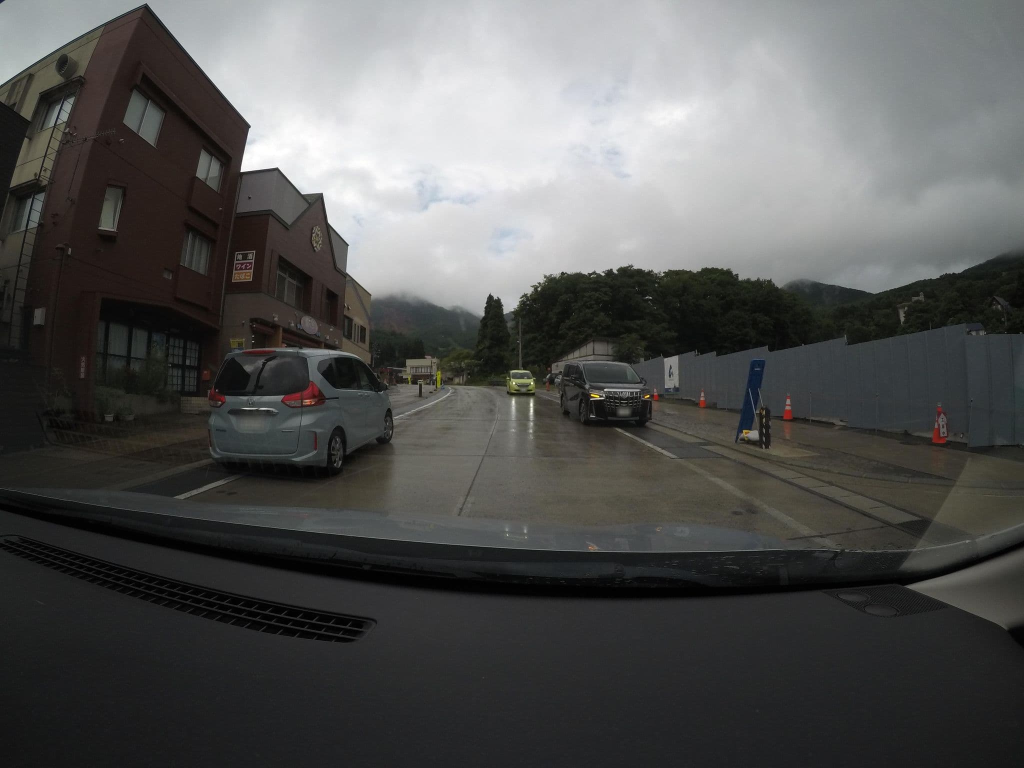 Street view near 雪ぐら 本店, Yamagata — © loglogy (CC BY-SA · Mapillary)