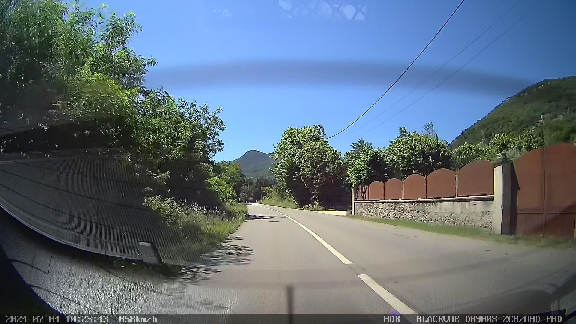 Street view near Lou Baïto Domaine et Gîte, Nyons — © madel (CC BY-SA · Mapillary)
