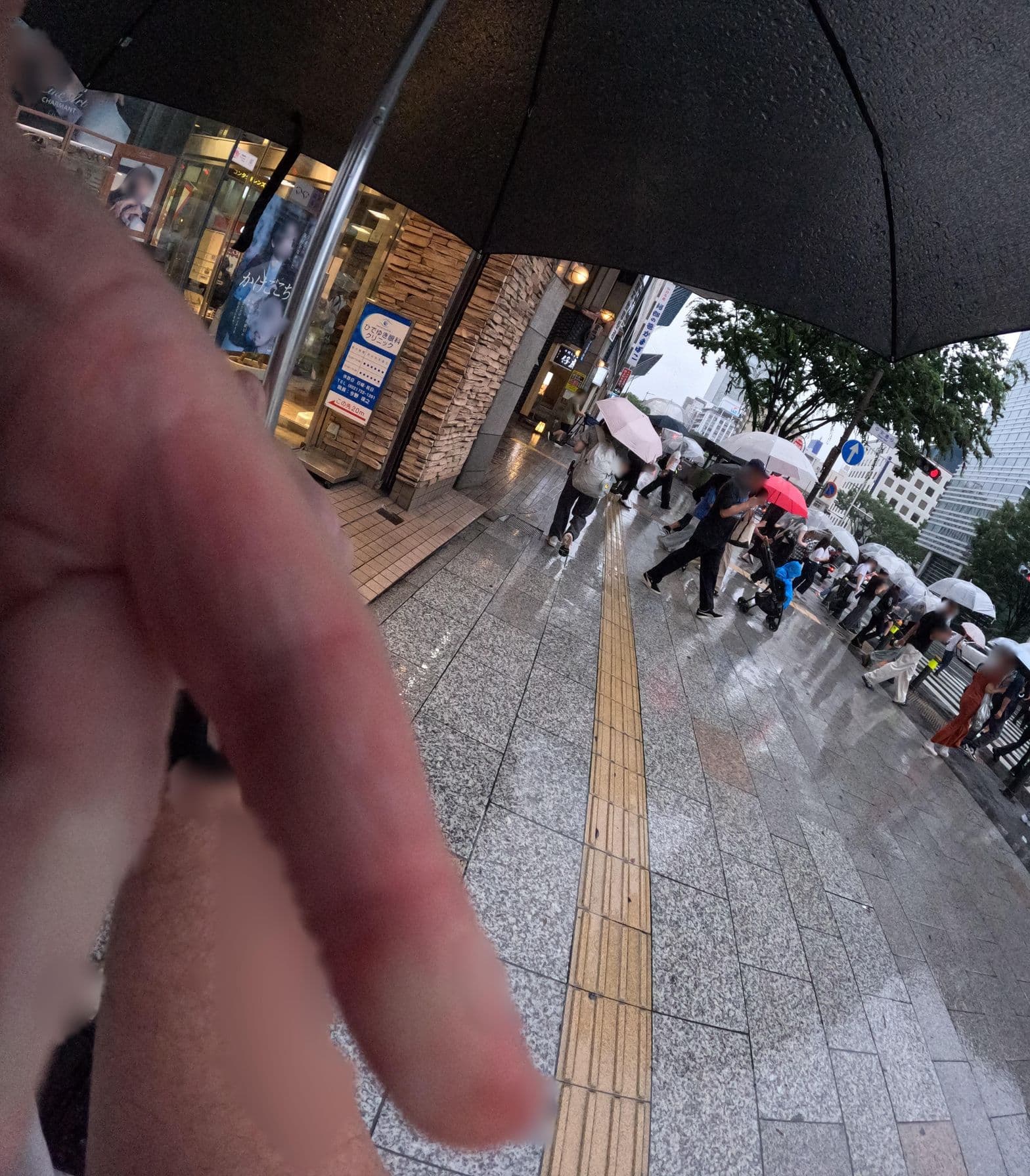 Street view near ホテルクラウンヒルズ 仙台青葉通り, Sendai — © komali2 (CC BY-SA · Mapillary)