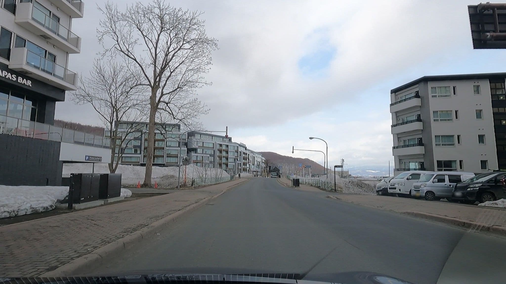 Street view near ニューホワイトベア, Kutchan — © takayuki (CC BY-SA · Mapillary)