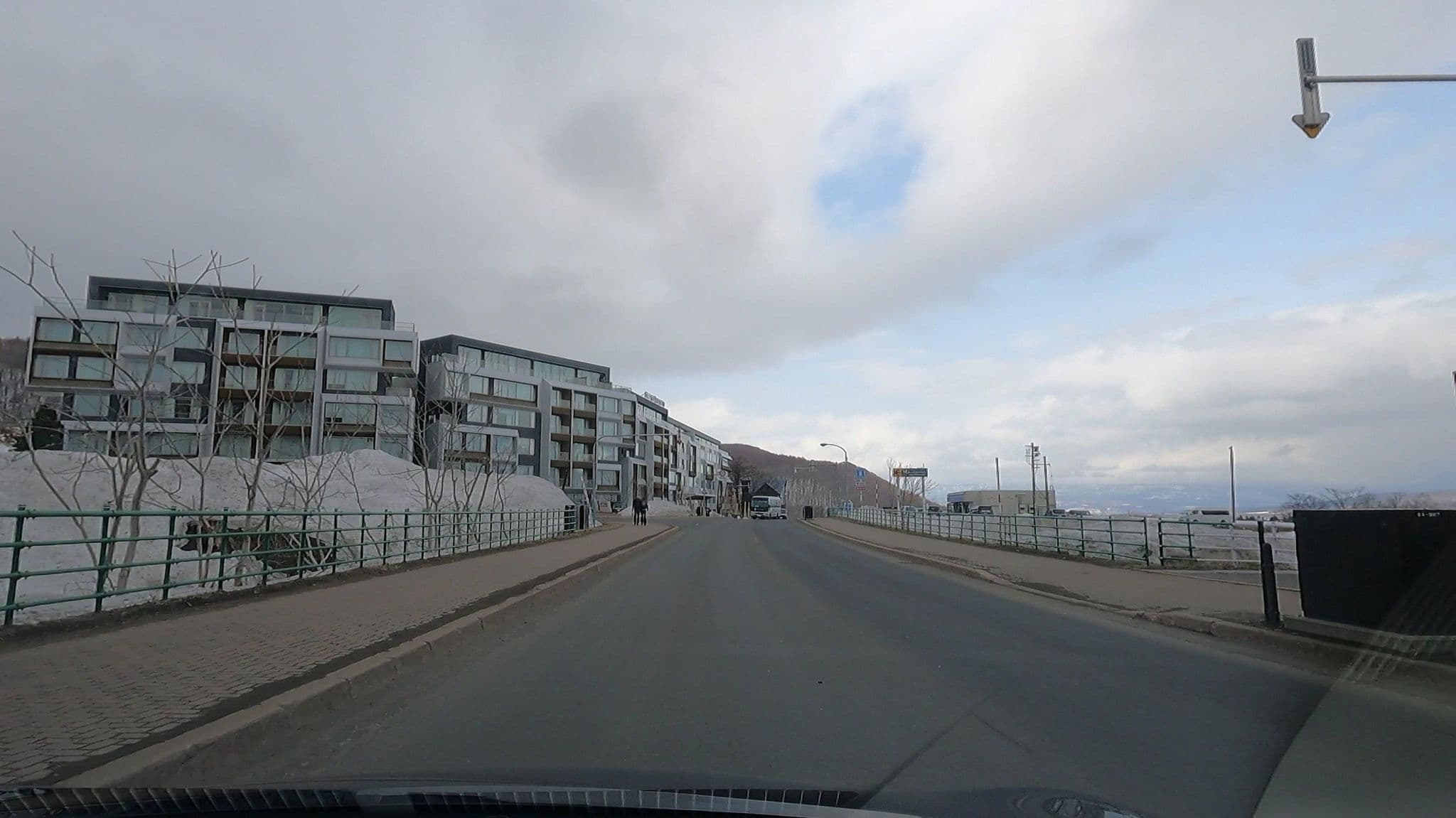 Street view near ミューズニセコ, Kutchan — © takayuki (CC BY-SA · Mapillary)