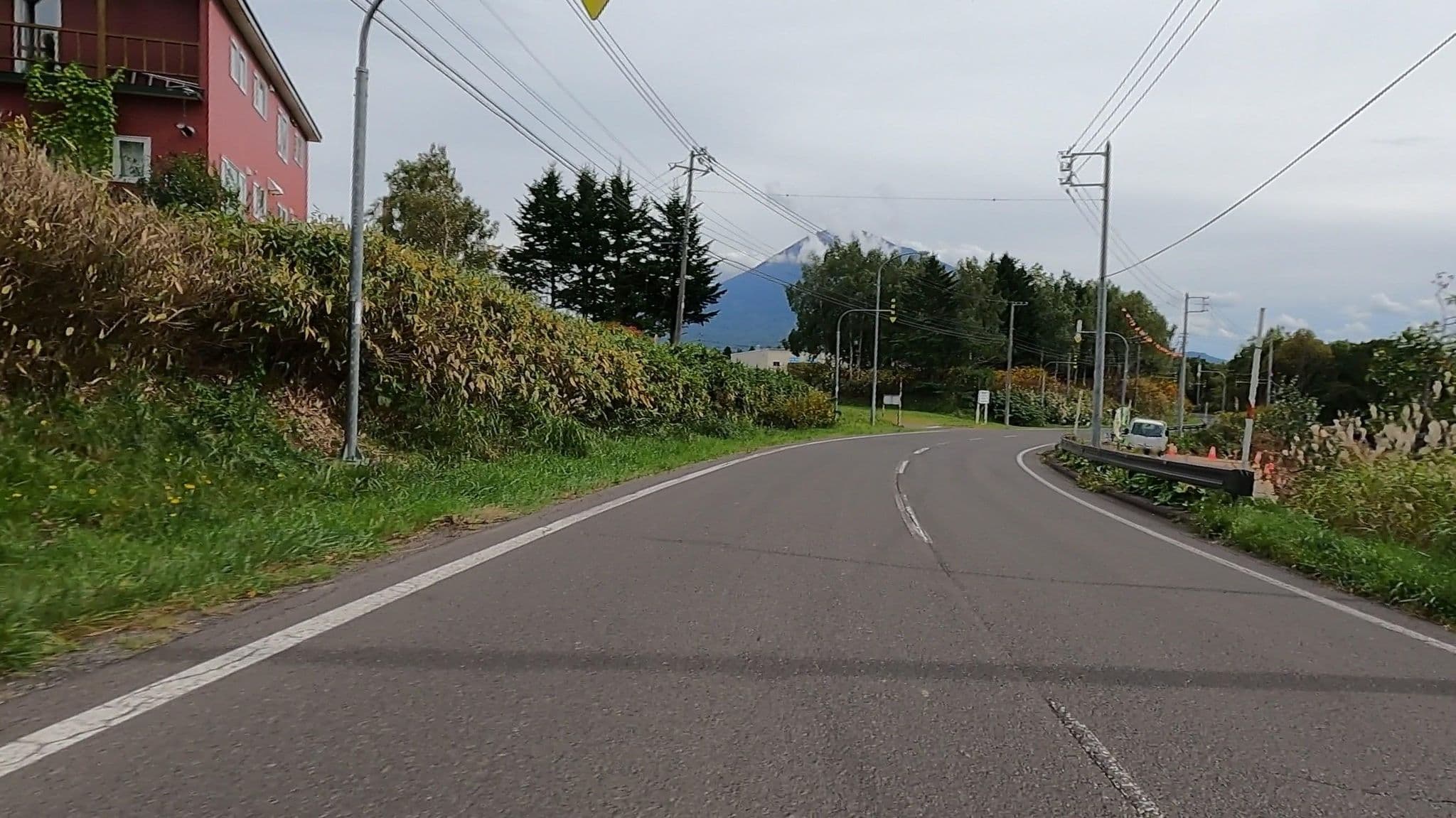 Street view near ゲストハウスぐりぐら, Kutchan — © takayuki (CC BY-SA · Mapillary)