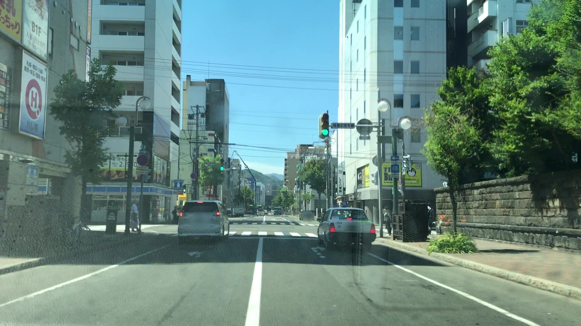 Street view near ホテルバランザック札幌 S6, Sapporo — © lvl5 (CC BY-SA · Mapillary)
