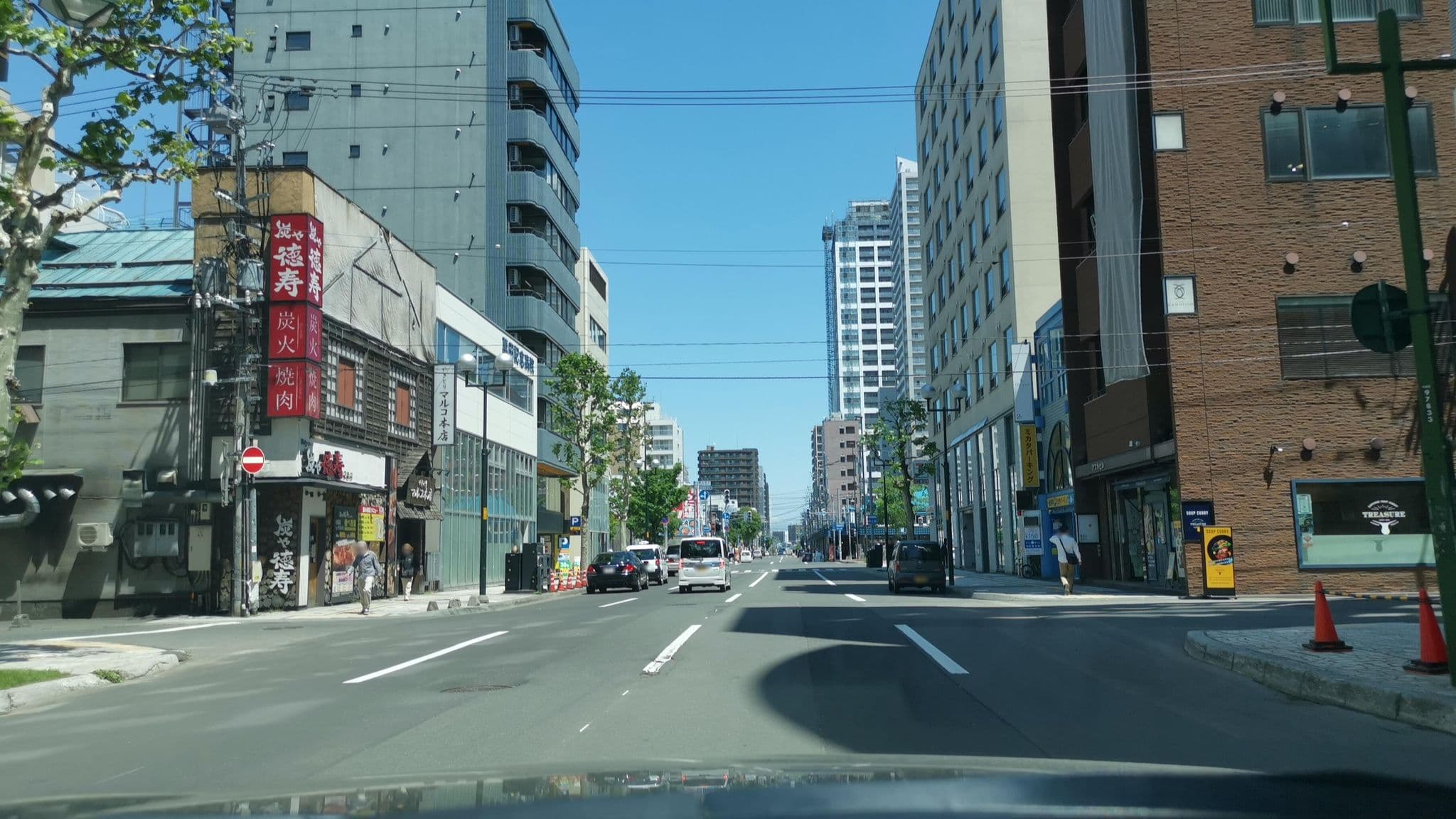 Street view near ラッソ アイスバーグホテル (Rasso Iceberg Hotel), Sapporo — © watalucky (CC BY-SA · Mapillary)
