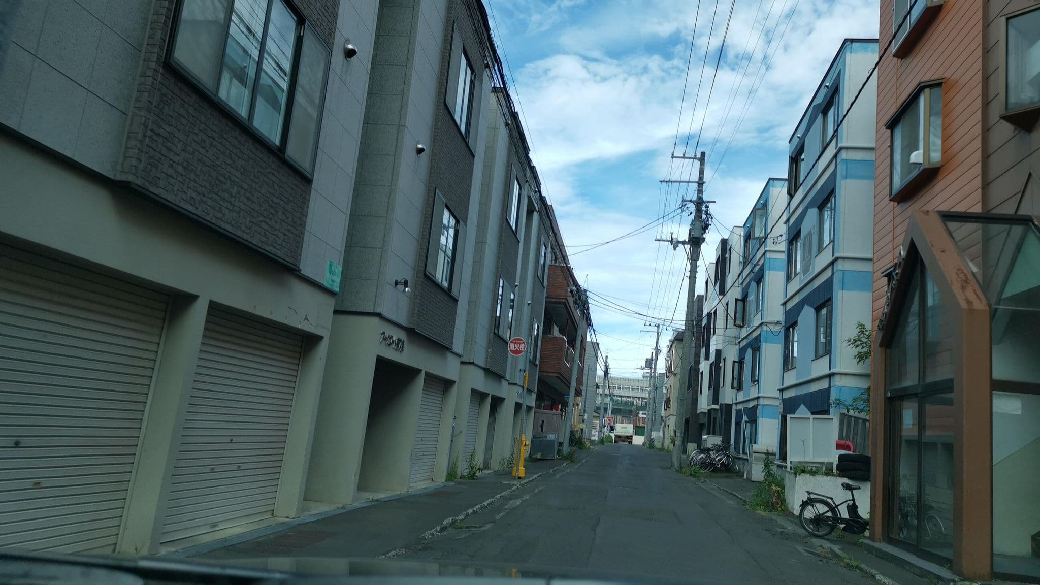 Street view near Heim Shanzerize, Sapporo — © watalucky (CC BY-SA · Mapillary)