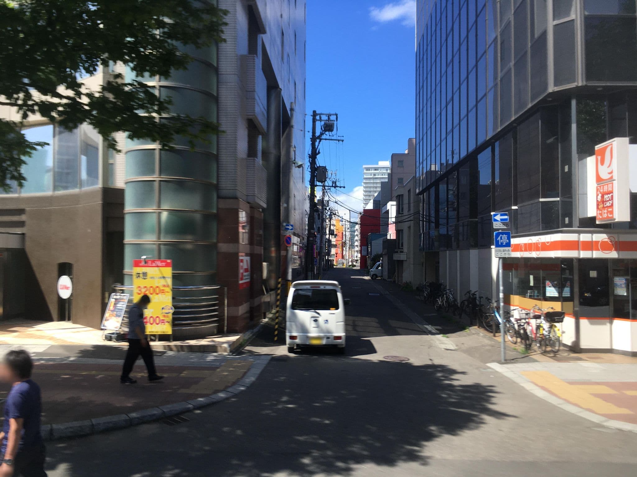 Street view near ラ・メール, Sapporo — © ChenJJ (CC BY-SA · Mapillary)