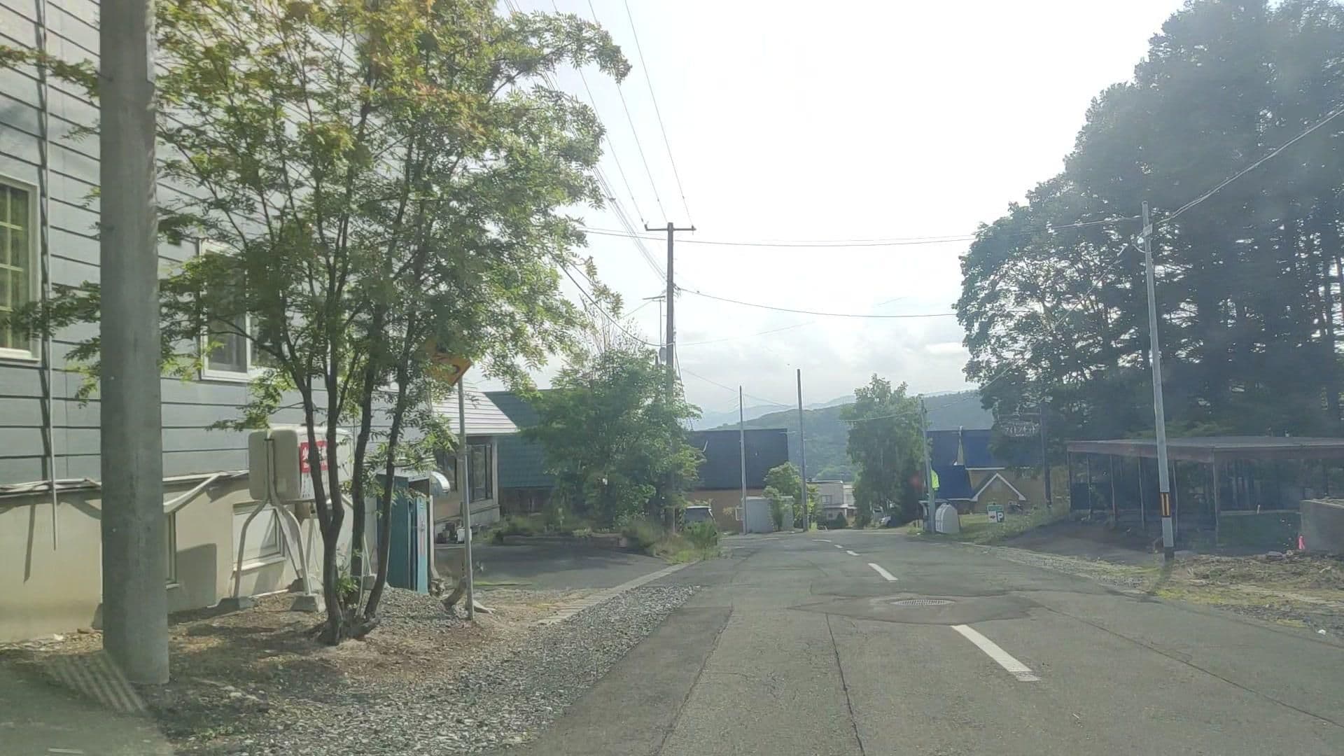 Street view near ペンション やんぐはうす (Pension Young House), Shimo-furano — © drivephotograph (CC BY-SA · Mapillary)