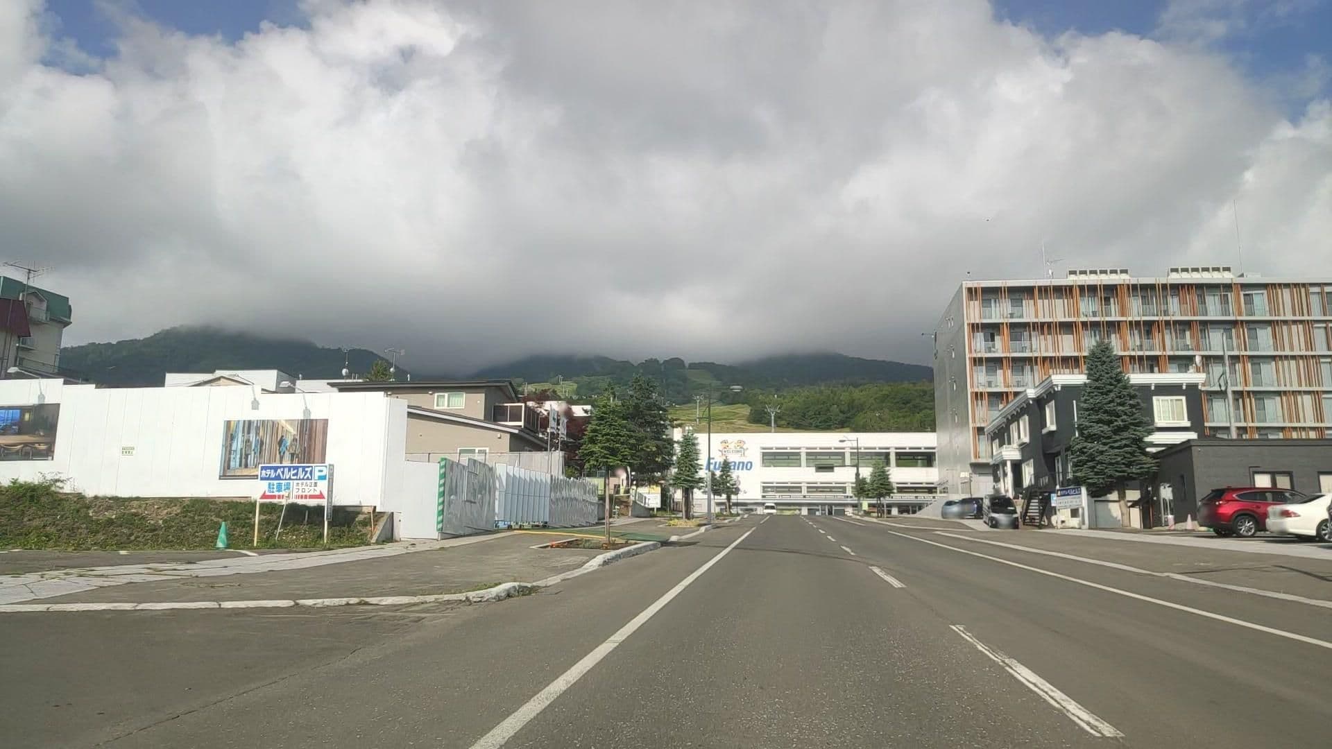 Street view near フェニックスウエスト, Shimo-furano — © drivephotograph (CC BY-SA · Mapillary)