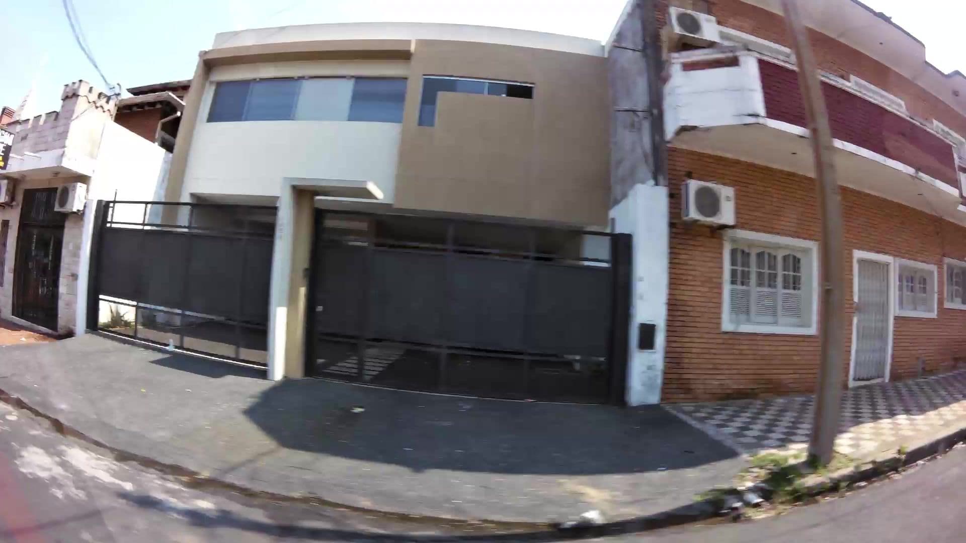 Street view near Hotel Cristal, Asunción — © kaartcam (CC BY-SA · Mapillary)