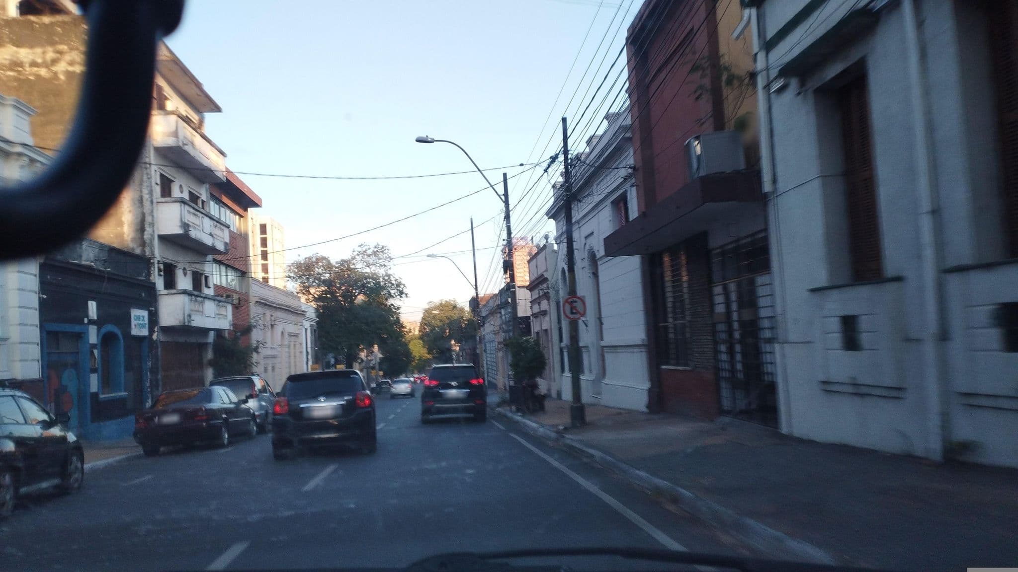Street view near Estación Central Hostel, Asunción — © Alvaroc (CC BY-SA · Mapillary)