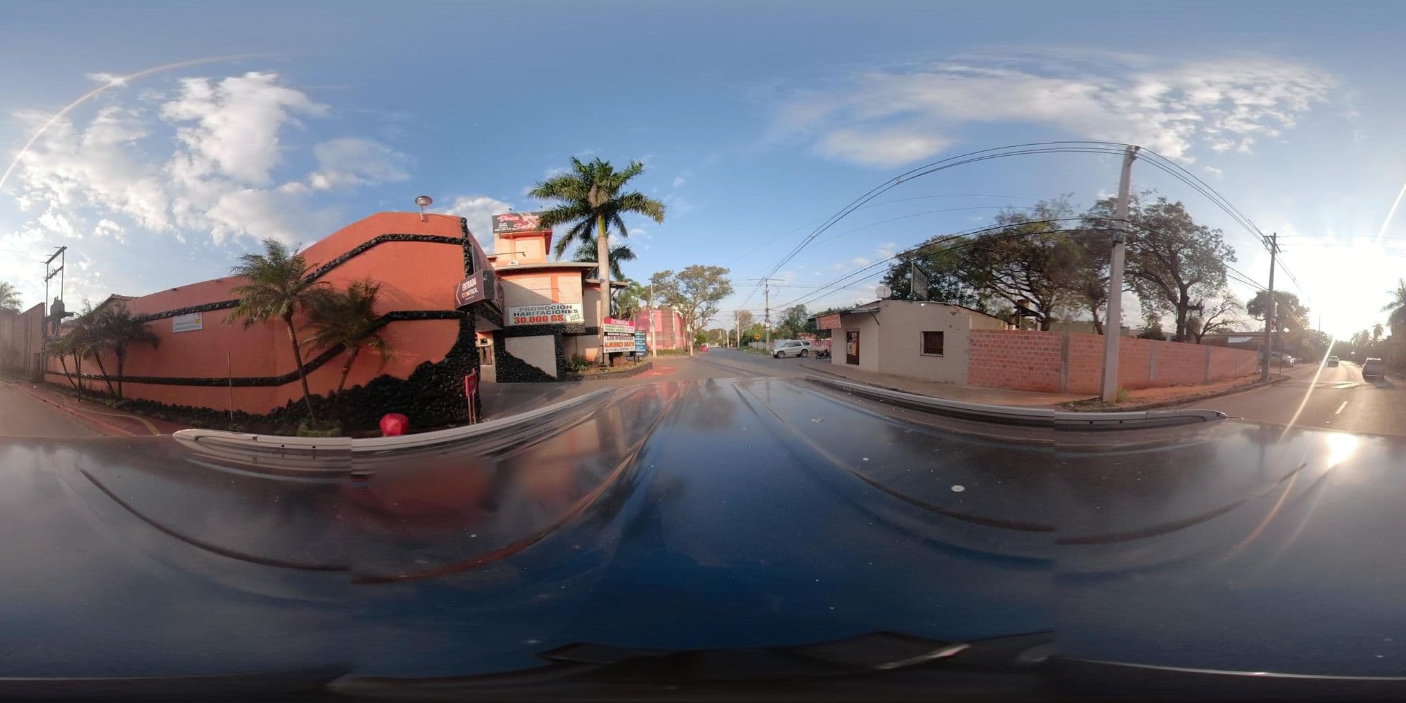 Street view near Motel del Rey, Fernando de la Mora — © franlachi (CC BY-SA · Mapillary)